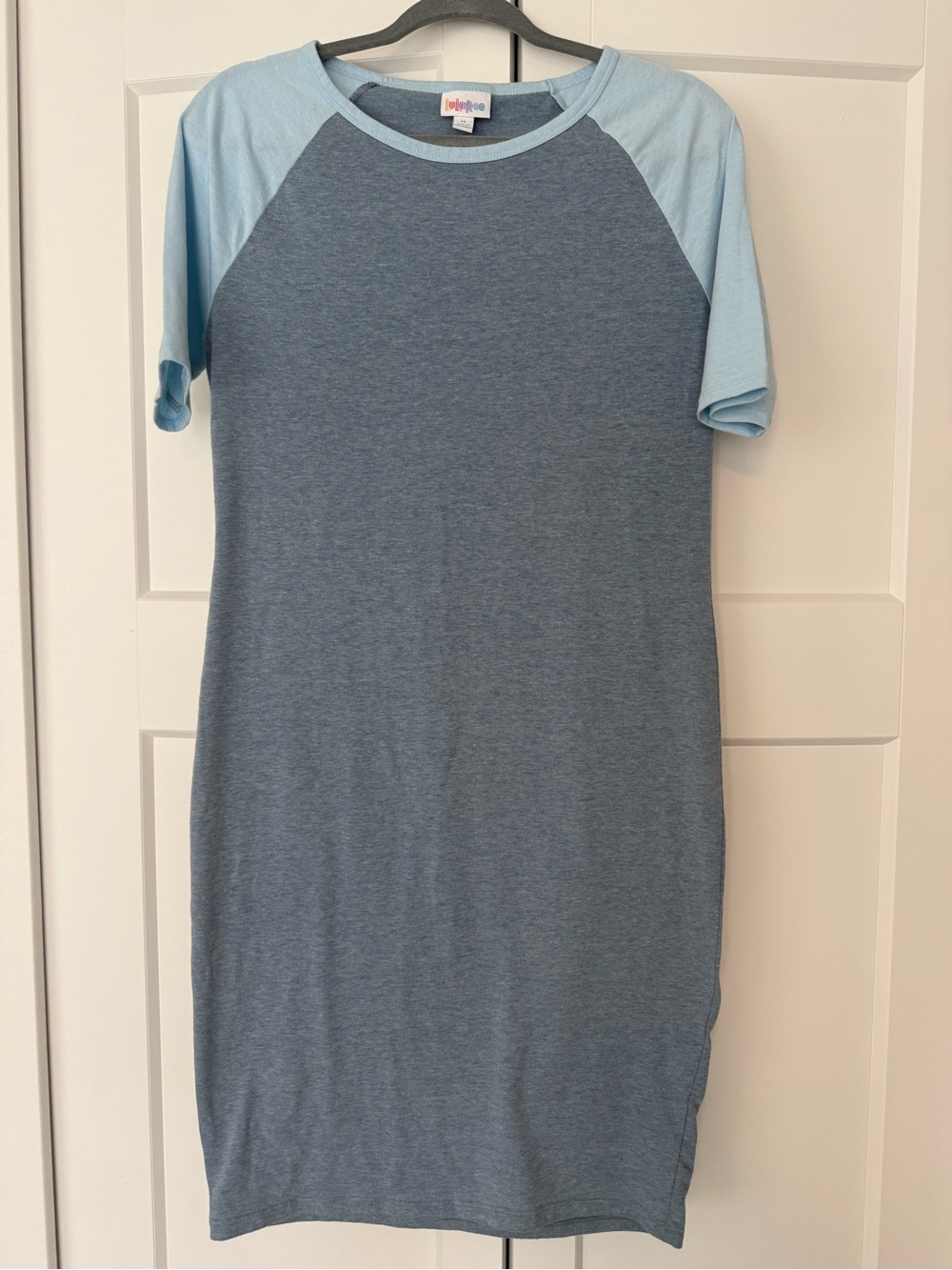 LuLaRoe Womens Two-Tone Blue Raglan Tee style dress